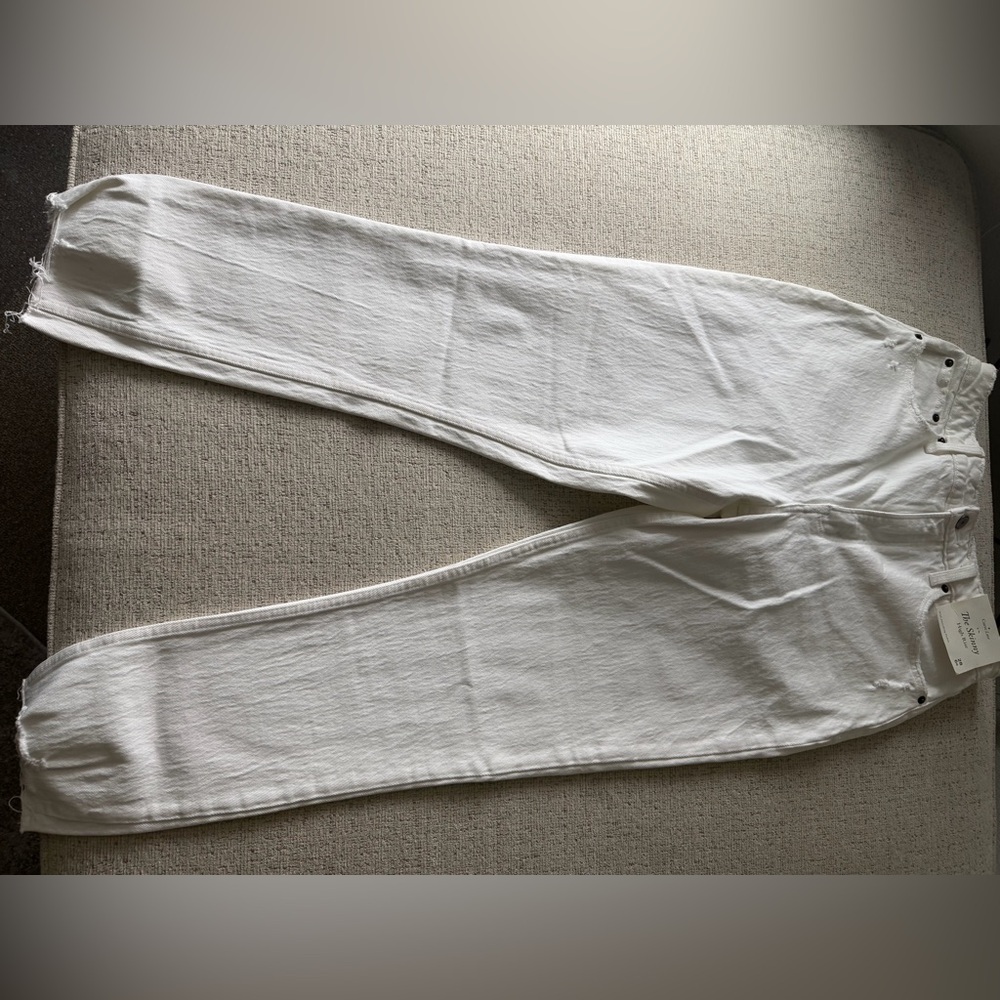 Abercrombie & Fitch White High Rise Jeans